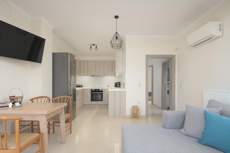 2, Dina Apartments, Crete