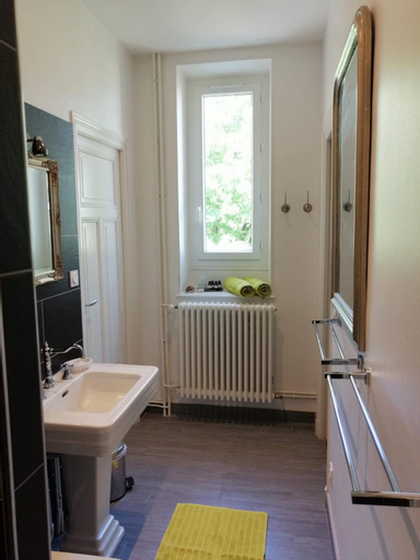 Bathroom 9