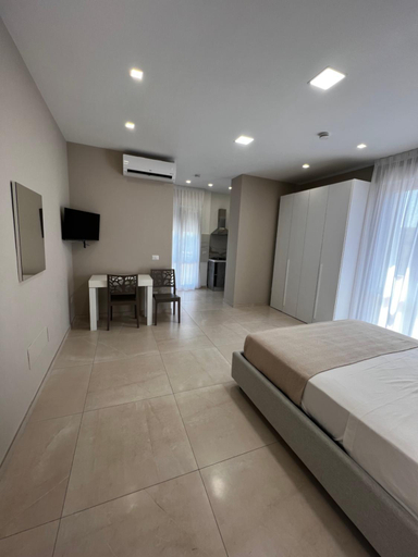 Bedroom 2, B&B VIRGILIO LAMEZIA AIRPORT and Apartments, Catanzaro