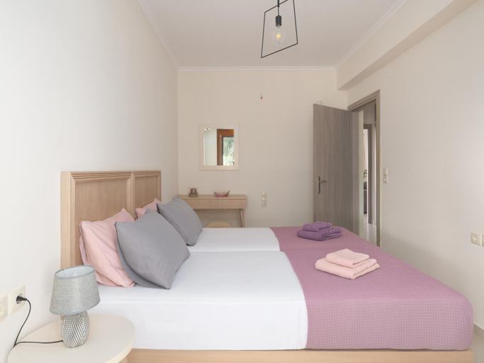 5, Dina Apartments, Crete
