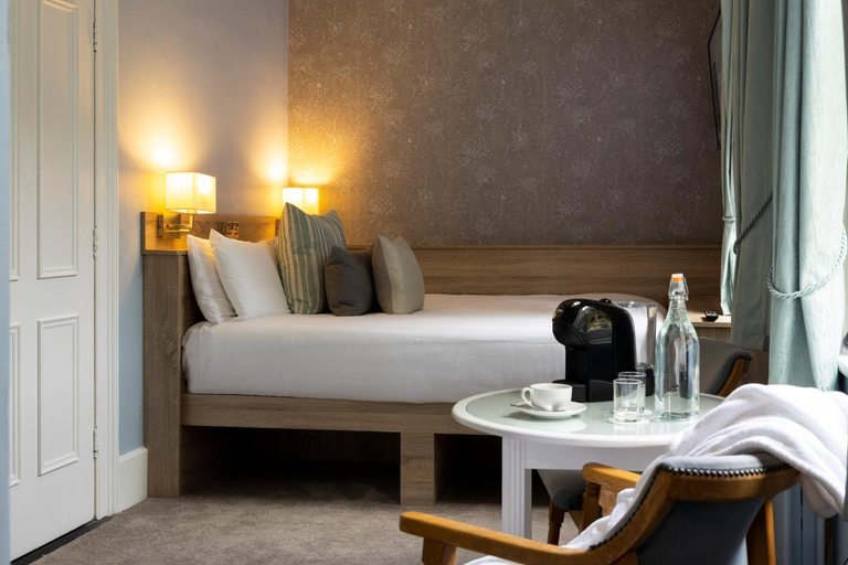 Others 4, Eccles Hotel and Spa