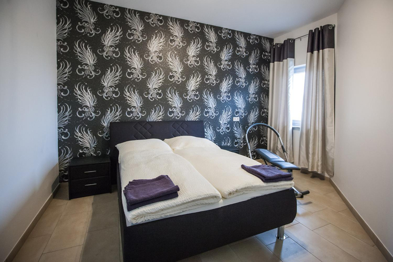 Bedroom 6