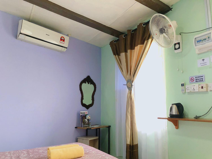 Bedroom 2, Merdeka Guest House 2, Kuching