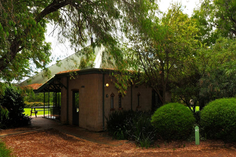 Waterfall Cottages, Augusta-Margaret River