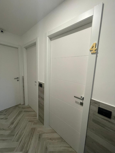 Others 2, Holiday Rooms Rho, Milano