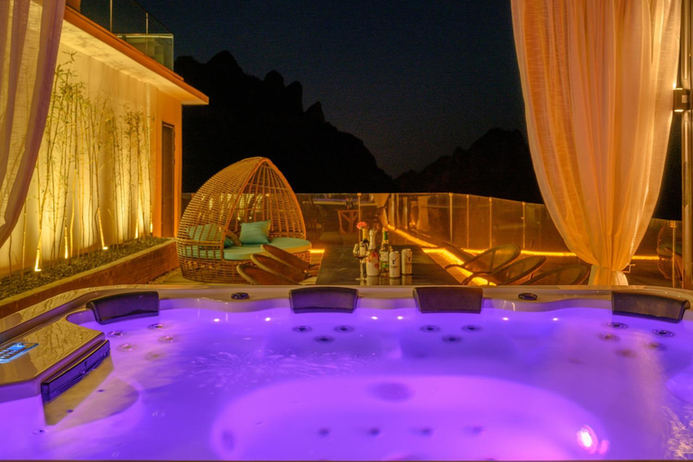 Sport & Beauty 2, XMAN Sunrise Peaks Resort, Zhangjiajie