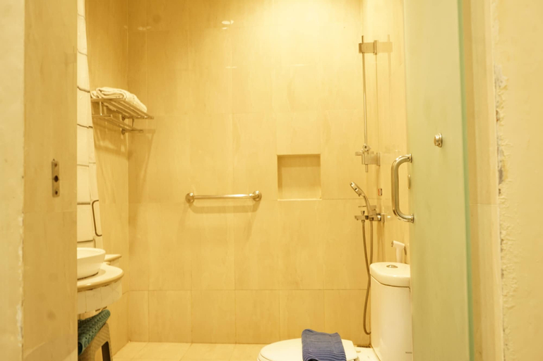 Bathroom 6