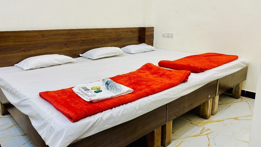 Bedroom 3, Hotel Shree Gajanand Palace, Ujjain