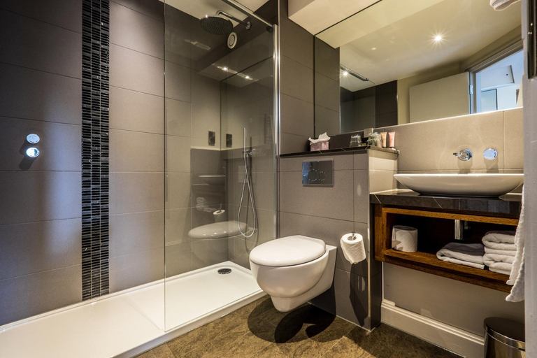 Bathroom 3, The Alexander Pope Hotel, London