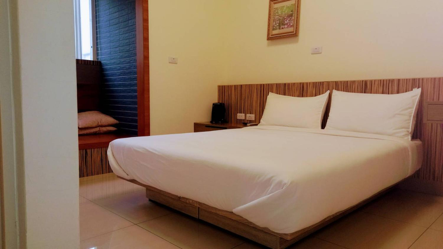 Bedroom 10