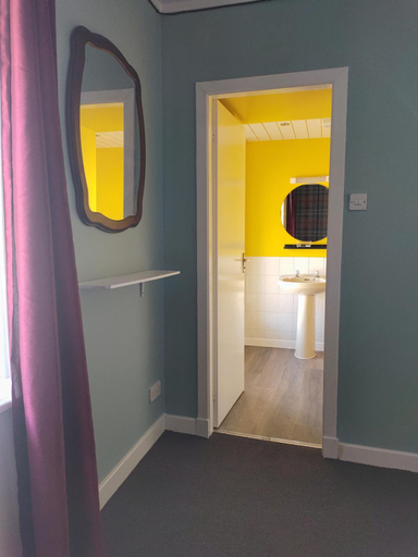 Bedroom, The Bridge Inn, Clackmannanshire