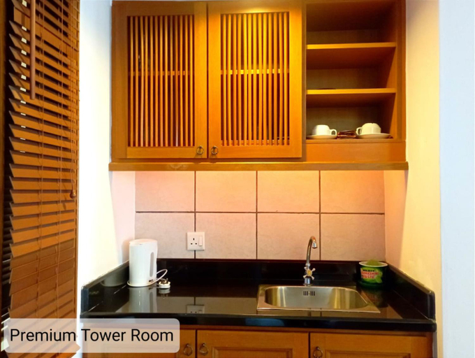 Dining Room 1