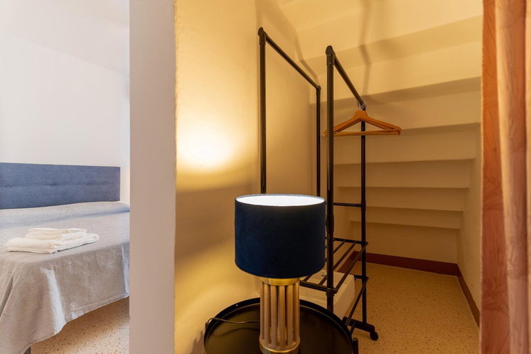 Others 5, LE CASE camera doppia con bagno privato e terrazza, Lecce