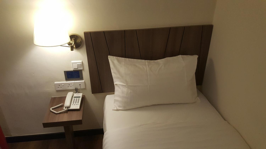 Bedroom 11