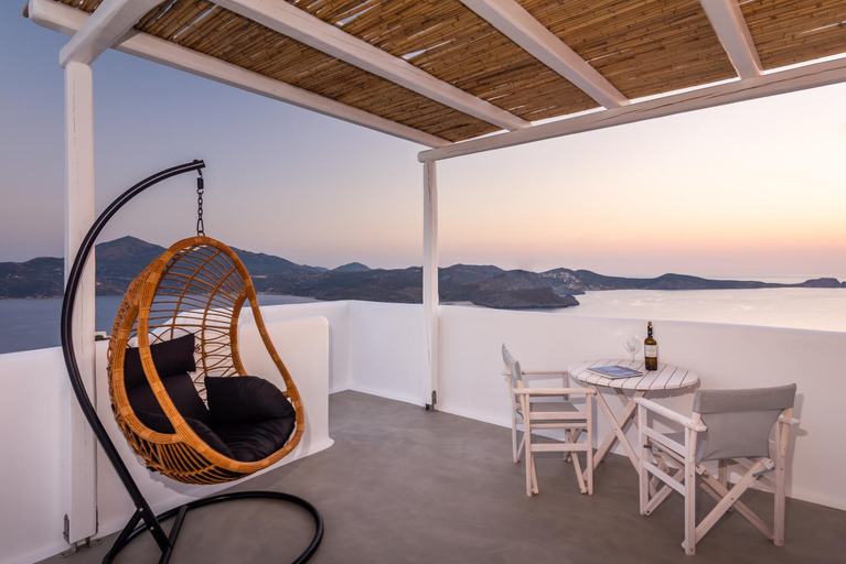 Others 3, Plaka Suites, South Aegean