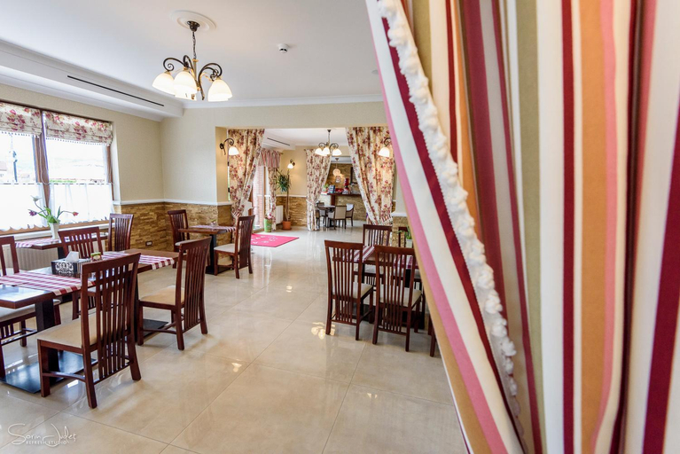 Food & Drinks 3, Pensiunea Terra, Bistrita