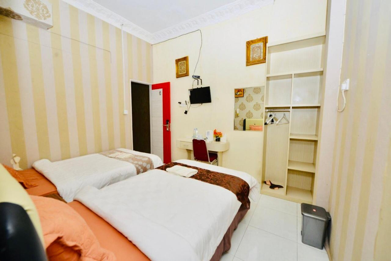 Bedroom 2, Hotel Alifa Syariah, Padang