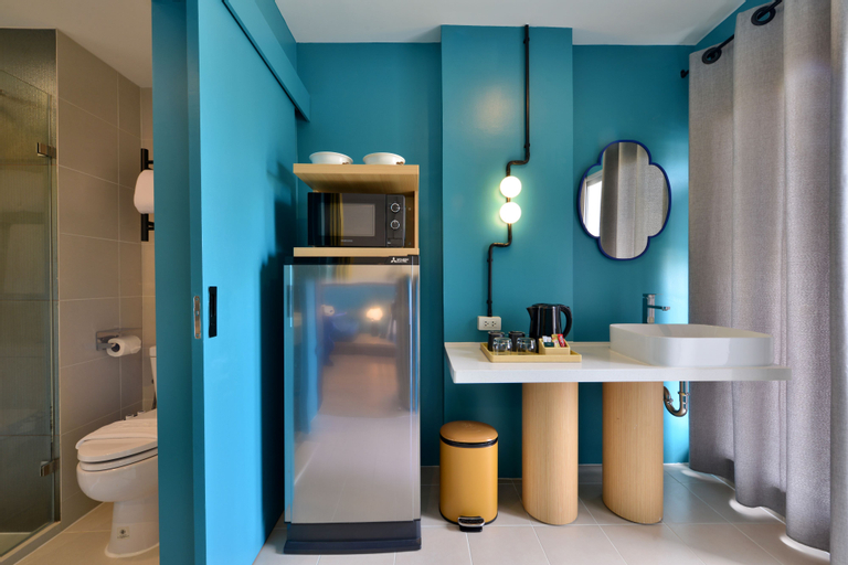 Bathroom 10