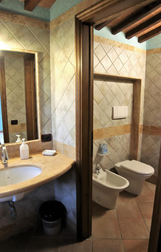 Bathroom 2