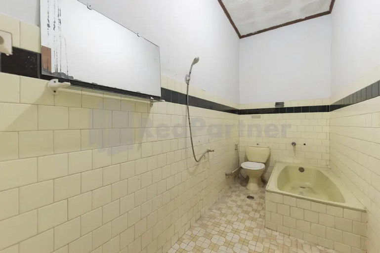 Bathroom 3
