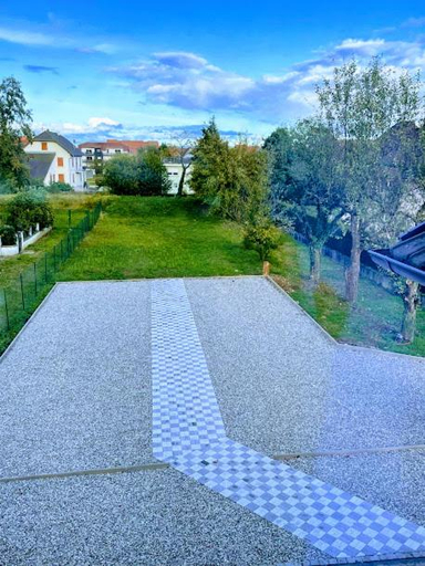 Others 5, Basel Airport Garden, Haut-Rhin