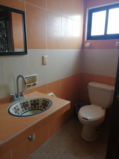 Bathroom 2, Hotel Villa Palmeras, Tecolutla