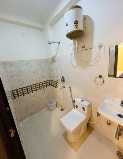 Bedroom 3, Hotel Airport Paradise, West