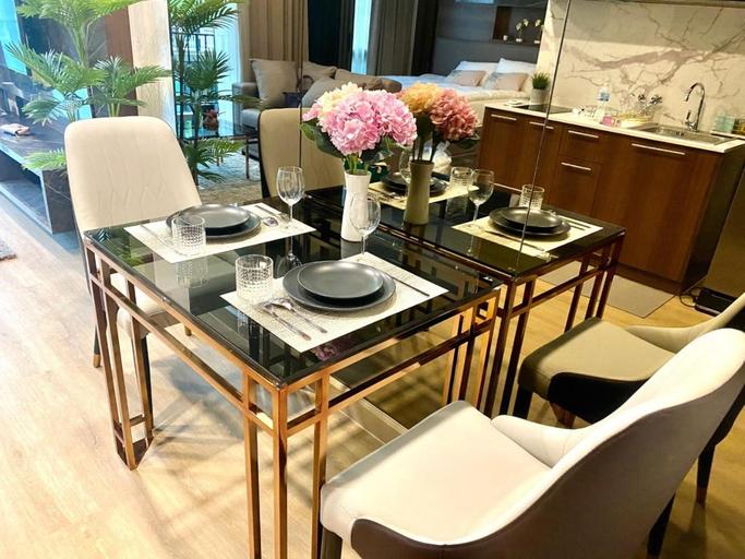 Dining Room 5