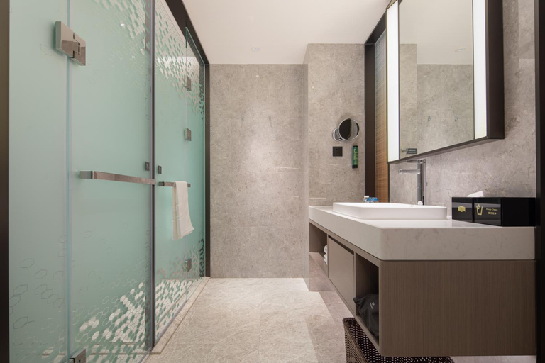 Bathroom 4, Hampton by Hilton Hangzhou Liangzhu, Hangzhou