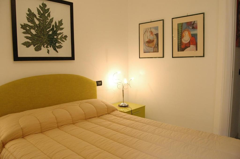 Bedroom 5, Apartment Serena, Savona