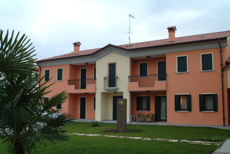 Others 4, Residence La Meridiana, Padua