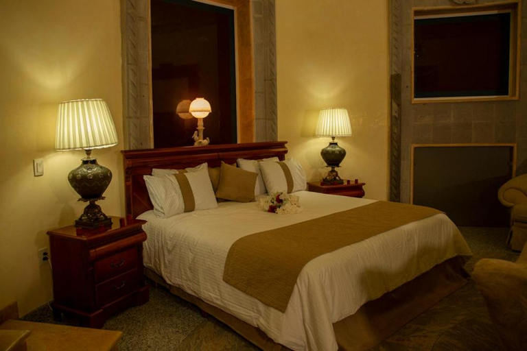 Bedroom 2, The Lorian Club, Yautepec