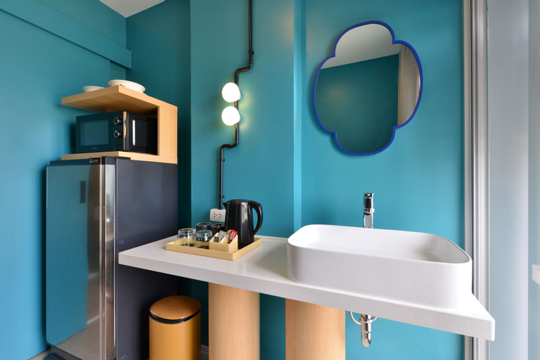 Bathroom 11