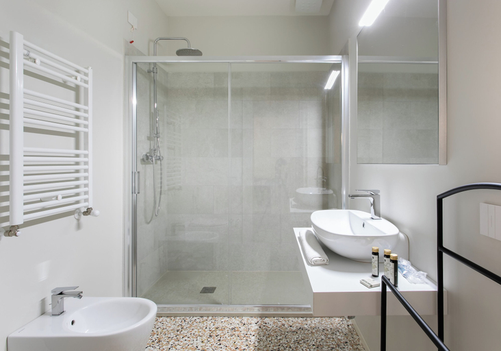 Bathroom 4, Palazzo Venere Apartments, Venezia