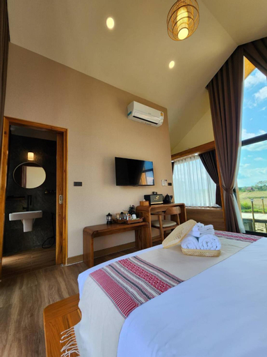 Bedroom 9