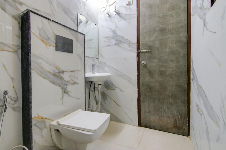 Bathroom 8