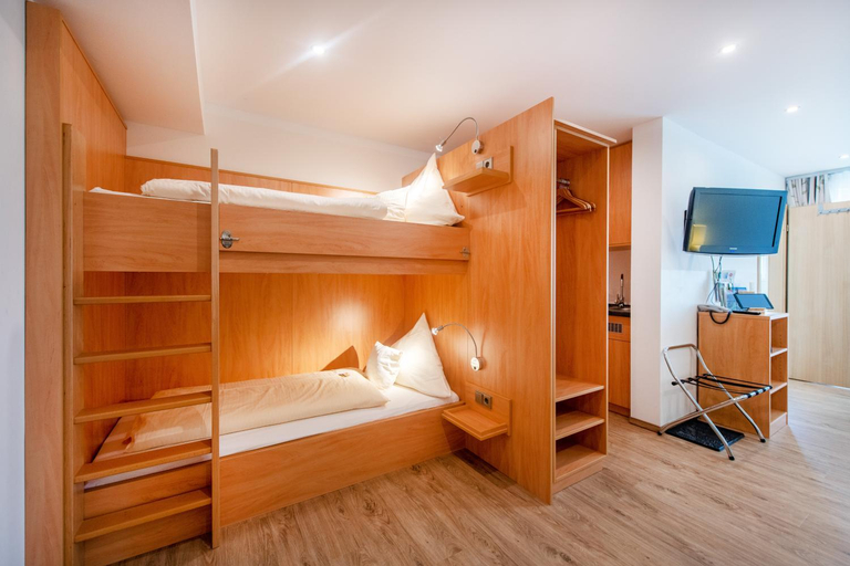 Bedroom 5
