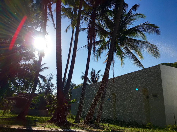 Others 5, Sense of Yanui, Pulau Phuket