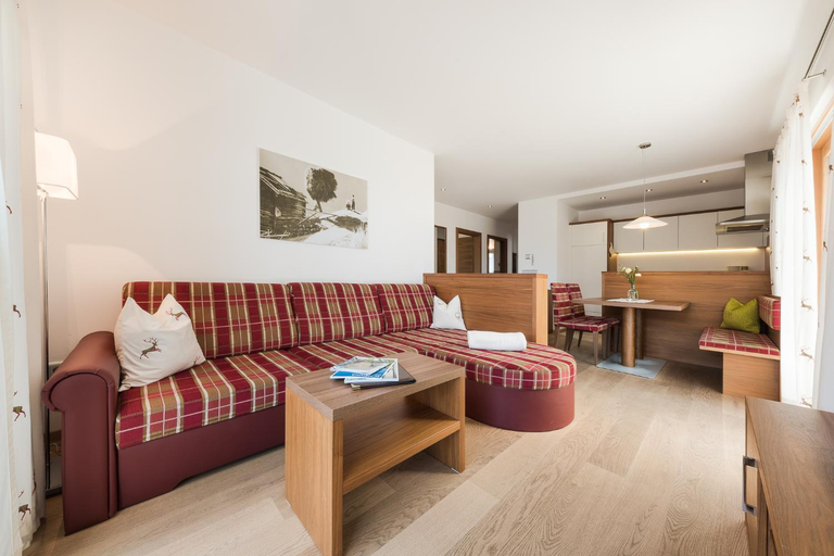 Others 2, Apartmenthaus Gruberhof, Bolzano