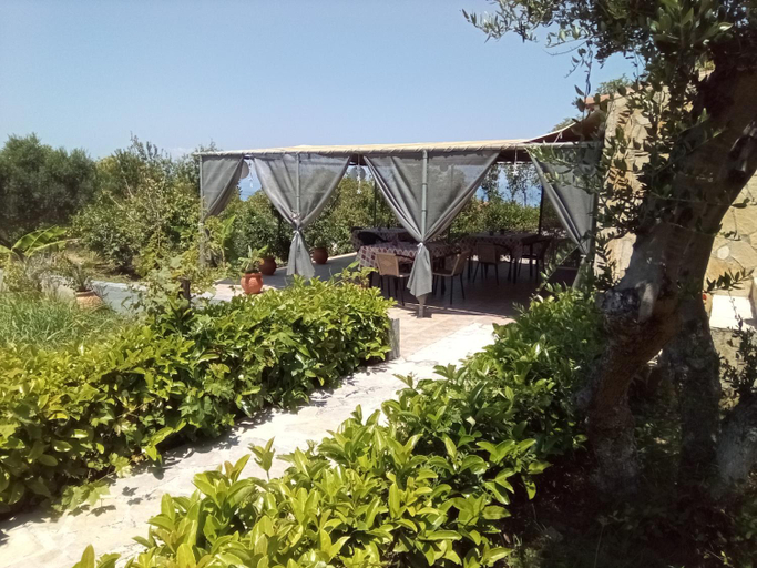 Others 4, Panorama Rooms, West Greece