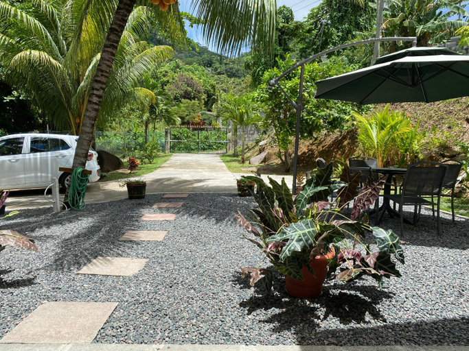 Others 3, Mer Riviere Self Catering Apartment