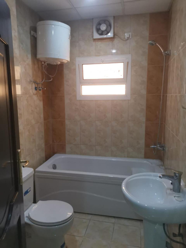 Others 5, Golden Dakhil, Al Madinah Al Munawwarah