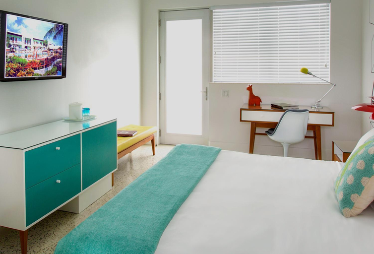 Bedroom 6