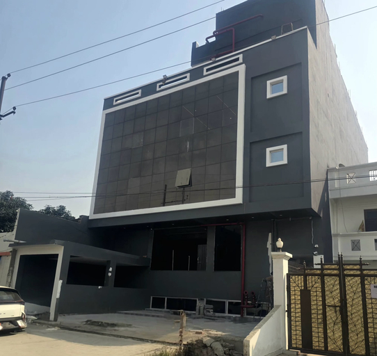Exterior & Views 2, Hotel Golden Tulip'z, Gorakhpur