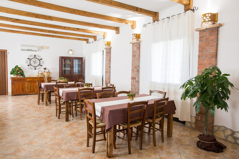 Food & Drinks 4, Tenute Costadoria (Valle di Cynara), Sassari