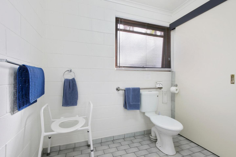 Bedroom 3, Sandbar Motel, E. Gippsland - Bairnsdale