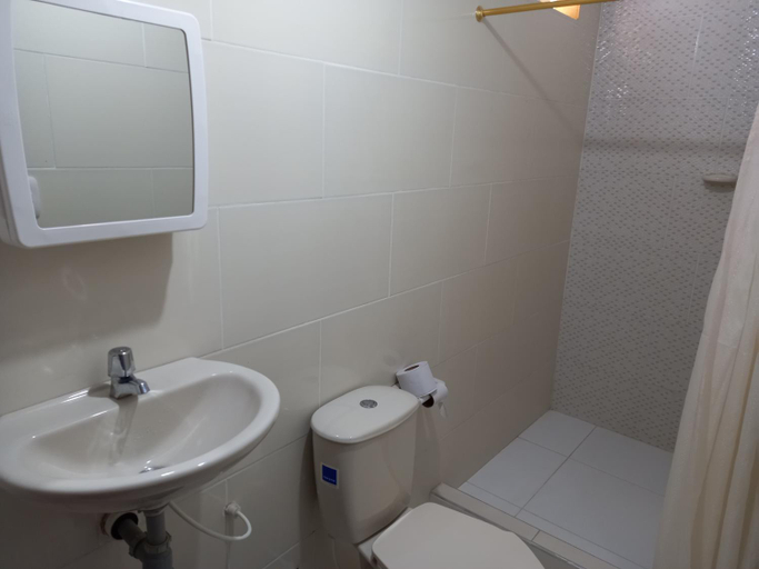 Bathroom 3, Hotel CHAFO, Leticia