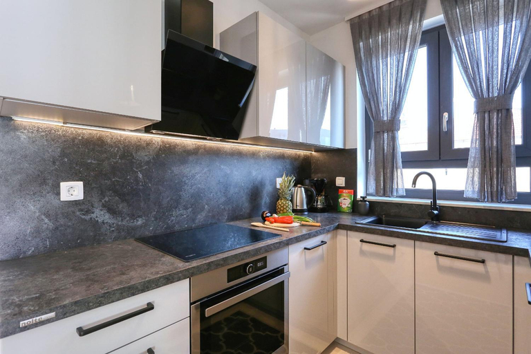 Kitchen 3, Apartments Perla with free parking, Zadar