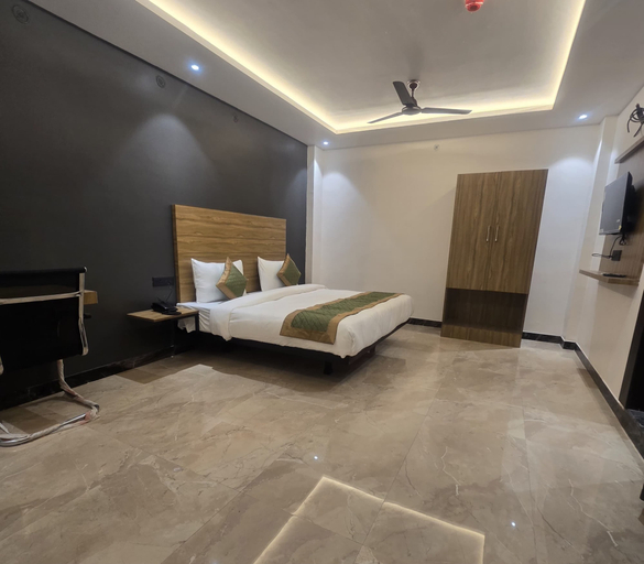 Bedroom 3, Hotel Golden Tulip'z, Gorakhpur