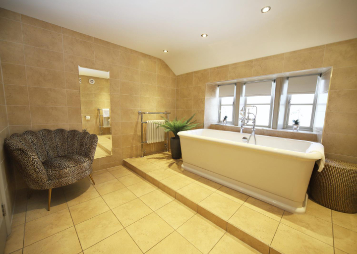 Bathroom 4, The Woodman Inn, Kirklees